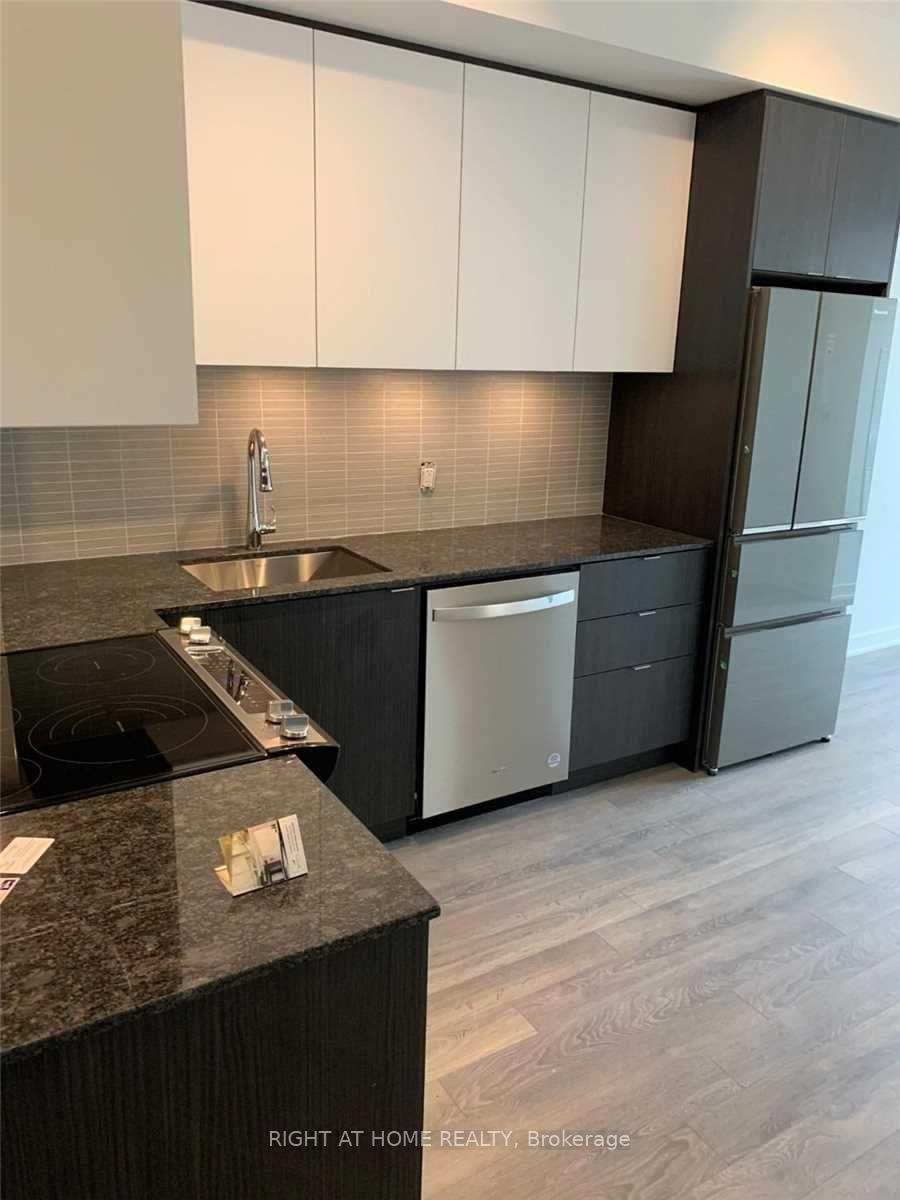 Photo 14 of Unit 1008, 100 Eagle Rock Way, Vaughan, Rural Vaughan — HOMEH