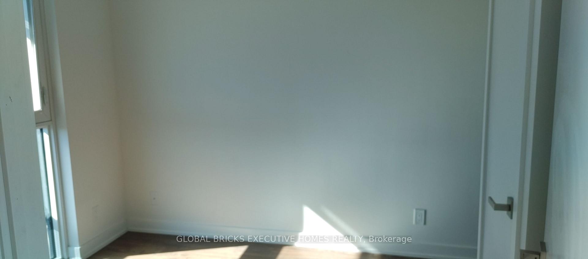 Photo 4 of Unit 417, 30 Tretti Way, North York, Clanton Park — HOMEH