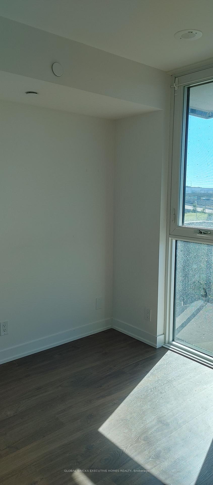 Photo 6 of Unit 417, 30 Tretti Way, North York, Clanton Park — HOMEH