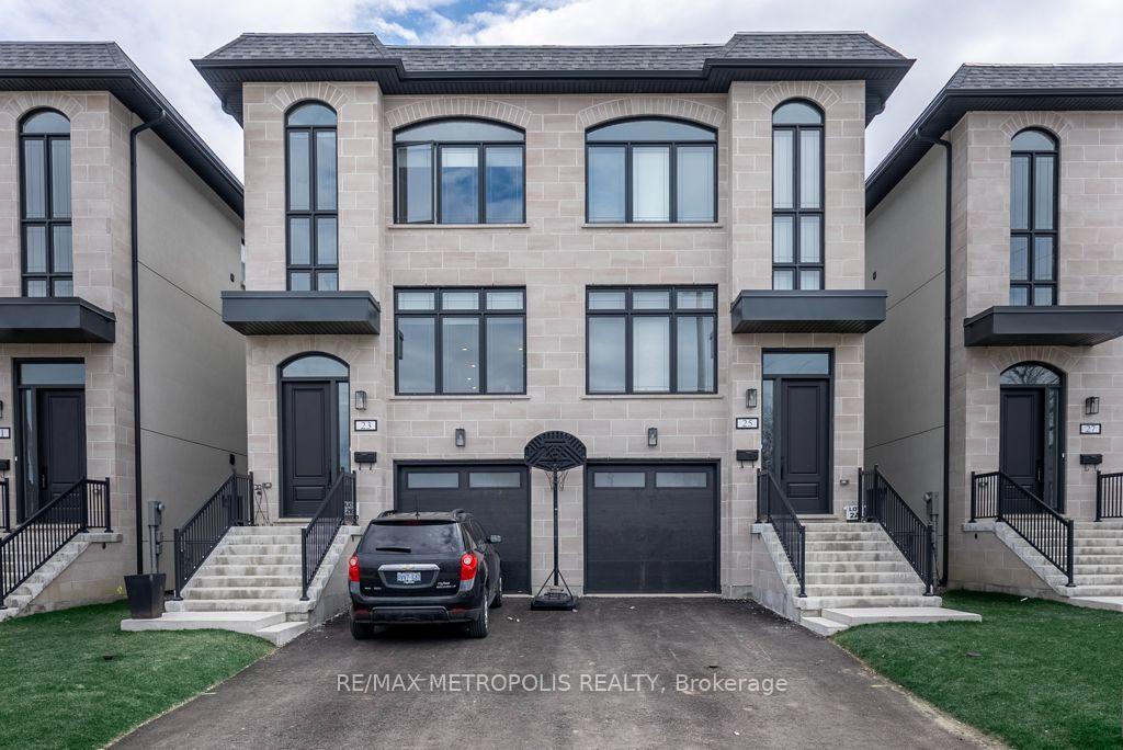 Photo of Unit LOWER, 25 Antonio Court