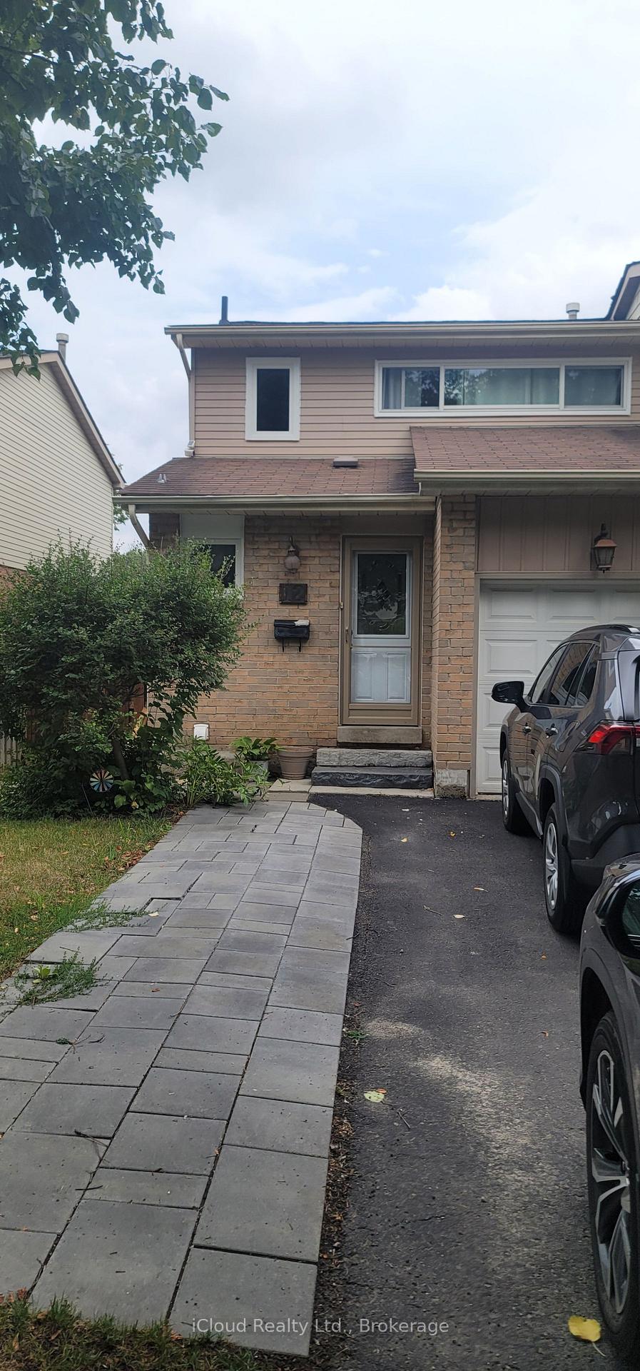 Photo 1 of 12 Scribner Court, Brampton, Heart Lake — HOMEH