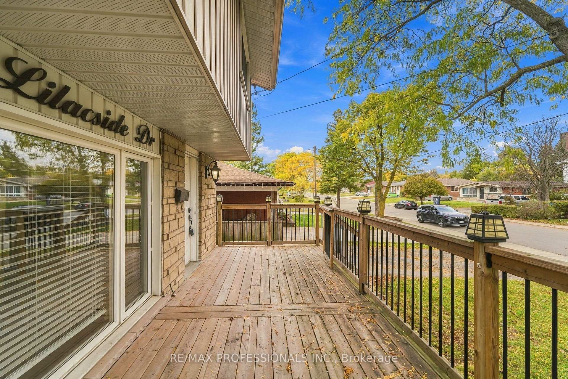 Photo 5 of 46 Lilacside Drive, Hamilton, Thorner — HOMEH