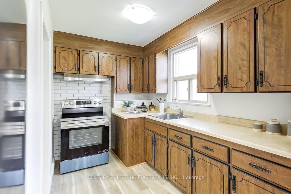 Photo 13 of 26 McGregor Road, Scarborough, Dorset Park — HOMEH