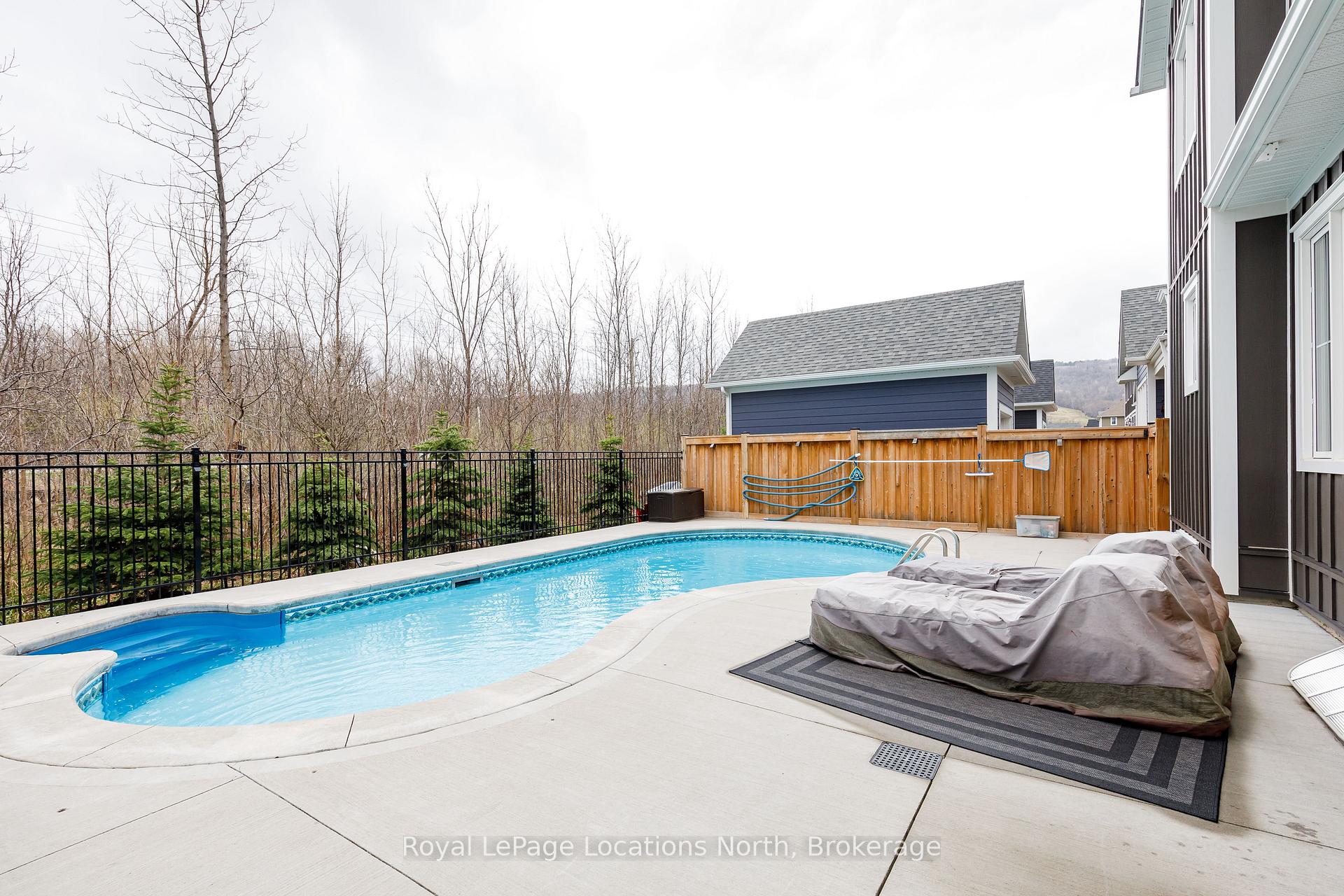 Photo 43 of 122 Yellow Birch Crescent, Blue Mountains — HOMEH