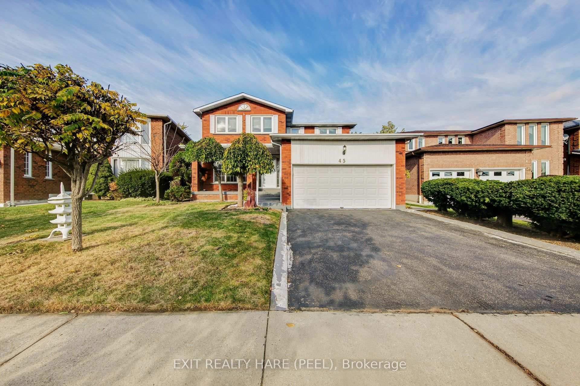 Photo 1 of 45 Mossbank Drive, Brampton, Fletcher's Creek South — HOMEH
