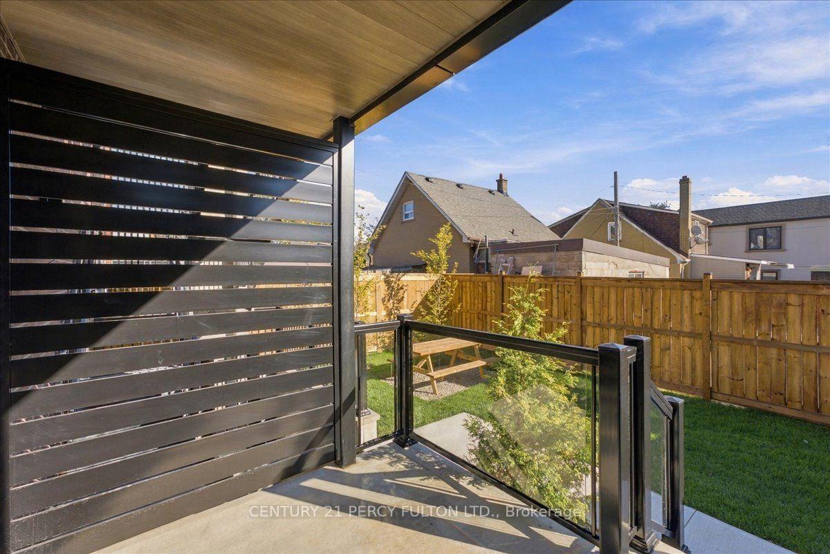 Photo 14 of Unit 1, 113 Hatherley Road, Toronto, Caledonia-Fairbank — HOMEH