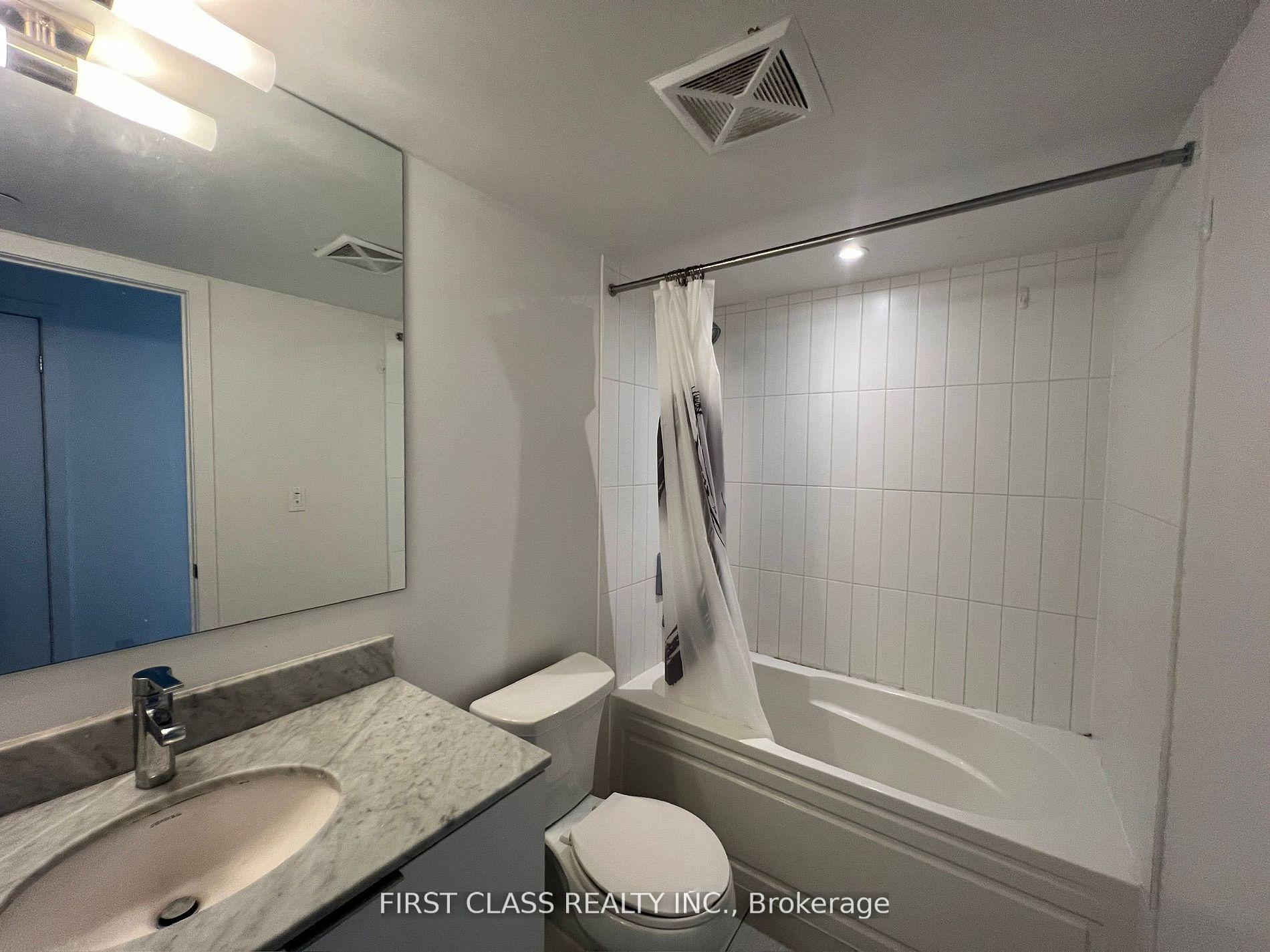Photo 6 of Unit 1605, 955 Bay Street, Toronto, Bay Street Corridor — HOMEH