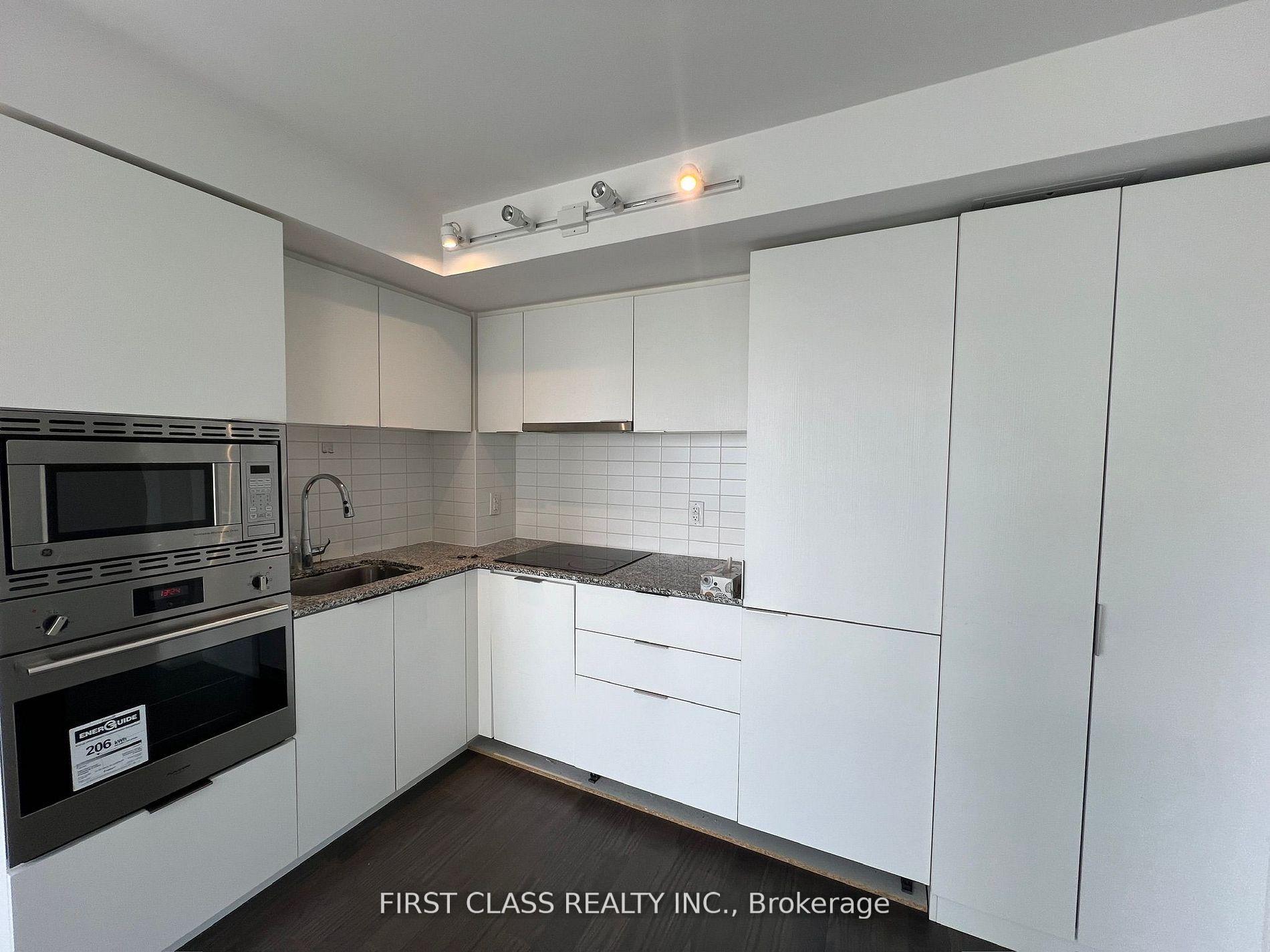 Photo 8 of Unit 1605, 955 Bay Street, Toronto, Bay Street Corridor — HOMEH