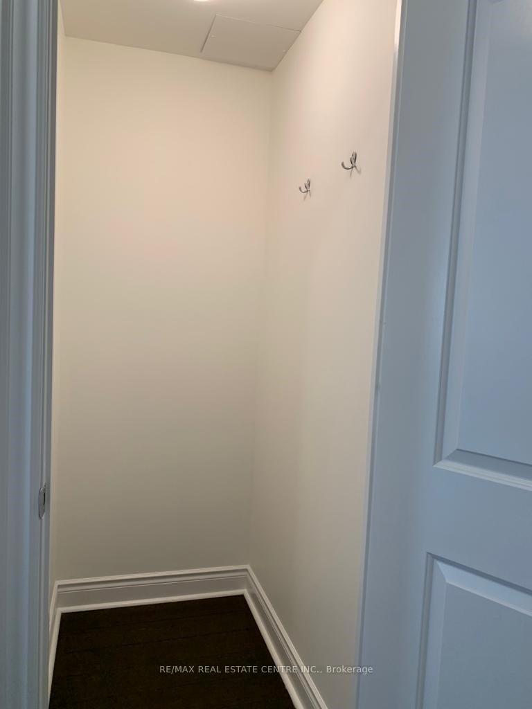 Photo 15 of Unit 508, 16 Brookers Lane, Etobicoke, Mimico — HOMEH