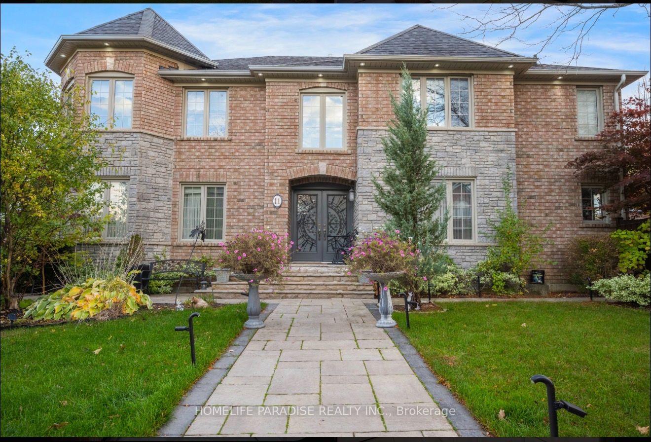 Photo 10 of 11 Oak Street, Halton Hills, Georgetown — HOMEH