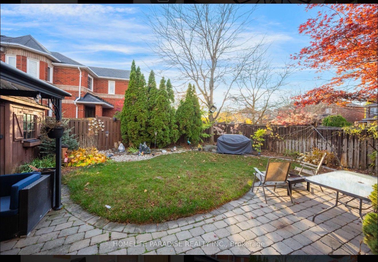 Photo 26 of 11 Oak Street, Halton Hills, Georgetown — HOMEH