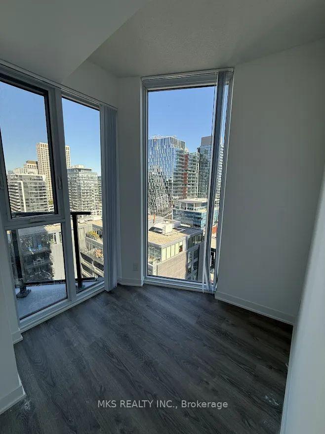Photo 6 of Unit 2103, 180 Front Street E, Toronto, Moss Park — HOMEH