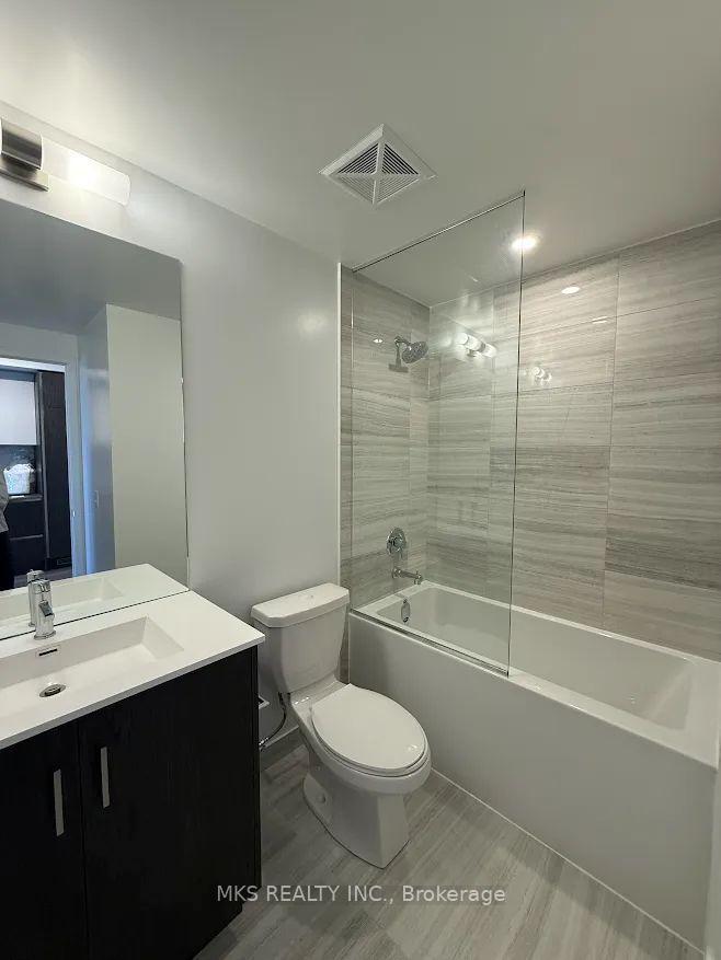 Photo 4 of Unit 2716, 180 Front Street E, Toronto, Moss Park — HOMEH