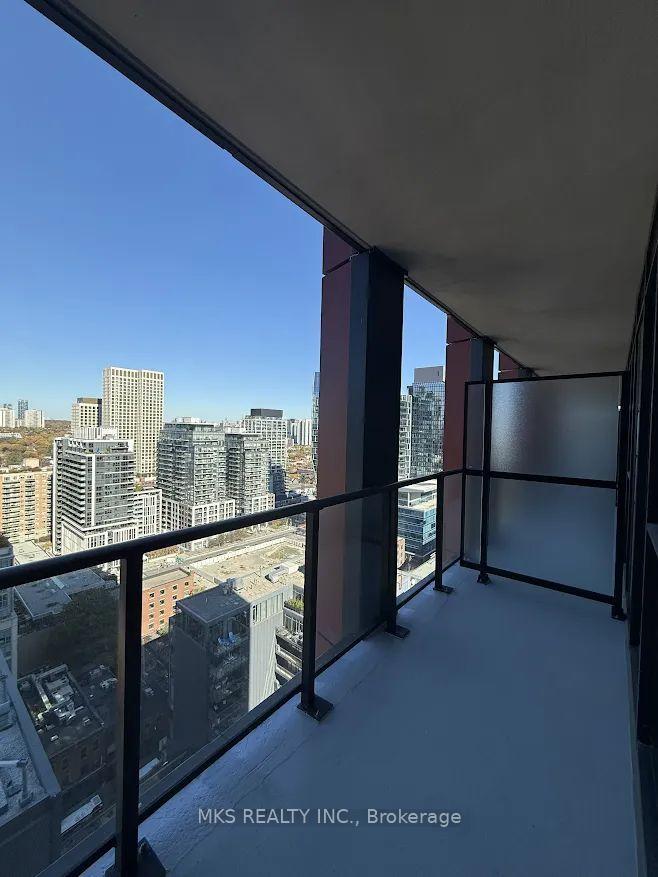 Photo 5 of Unit 2716, 180 Front Street E, Toronto, Moss Park — HOMEH
