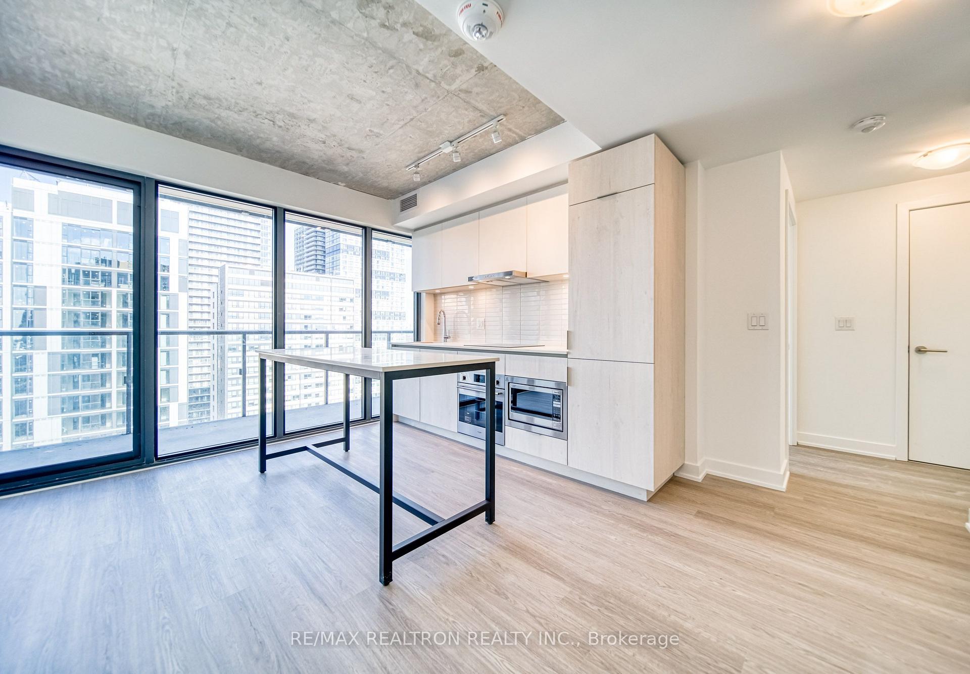 Photo 6 of Unit 2804, 47 Mutual Street, Toronto, Church-Yonge Corridor — HOMEH