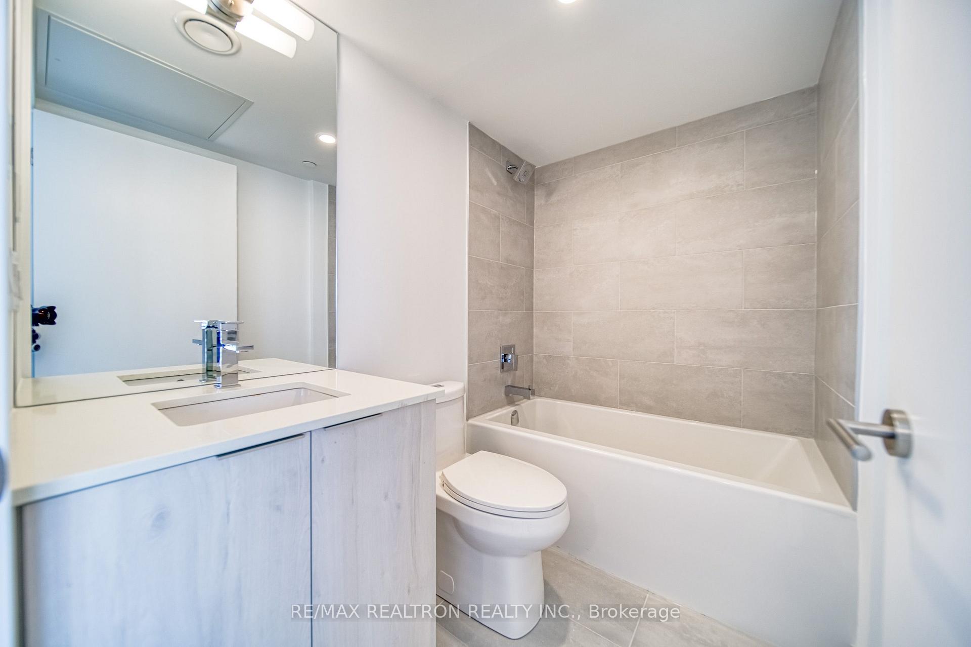 Photo 18 of Unit 2804, 47 Mutual Street, Toronto, Church-Yonge Corridor — HOMEH