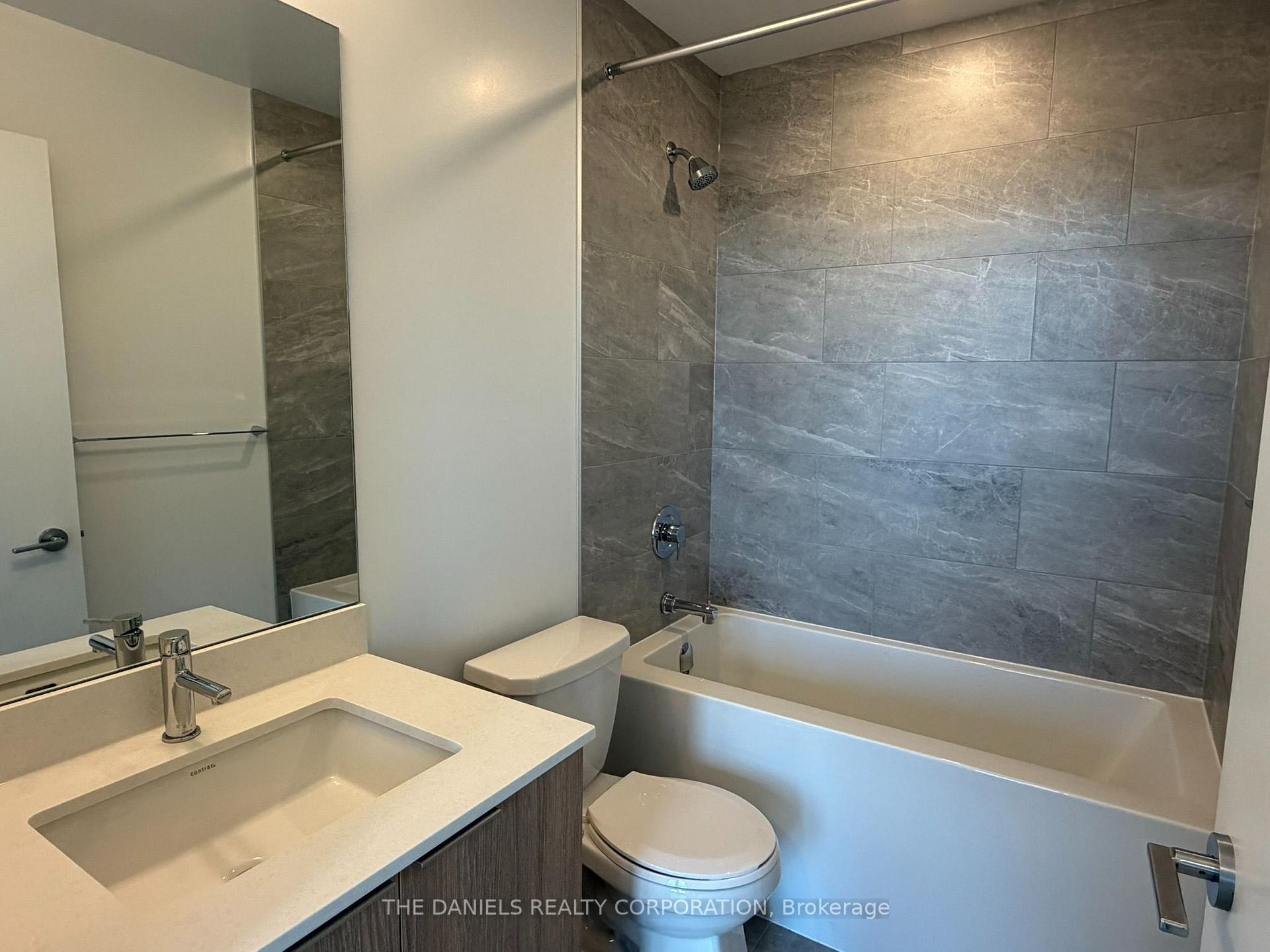 Photo 8 of Unit 4308, 395 Square One Drive, Mississauga, City Centre — HOMEH
