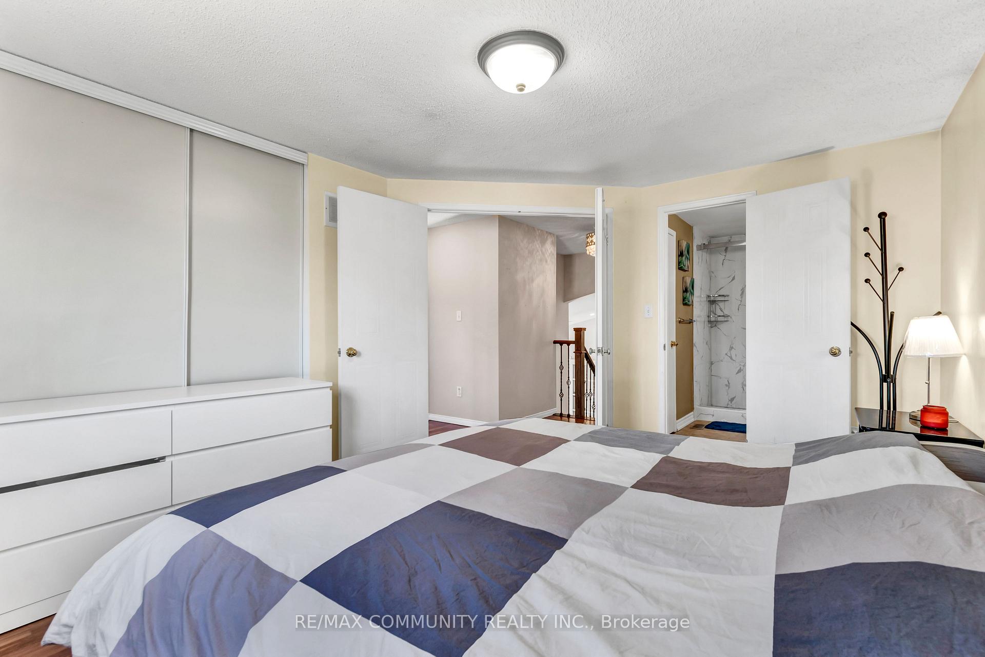 Photo 17 of 1376 Trowbridge Drive, Oshawa, Centennial — HOMEH