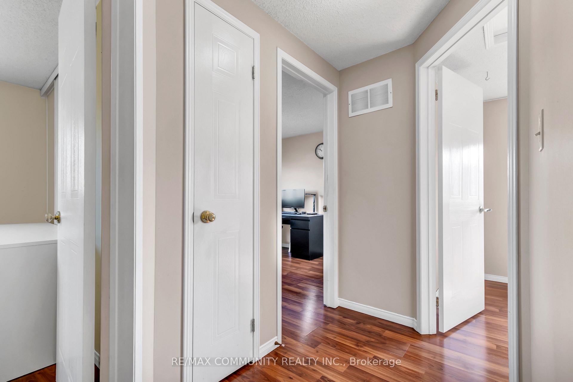 Photo 19 of 1376 Trowbridge Drive, Oshawa, Centennial — HOMEH