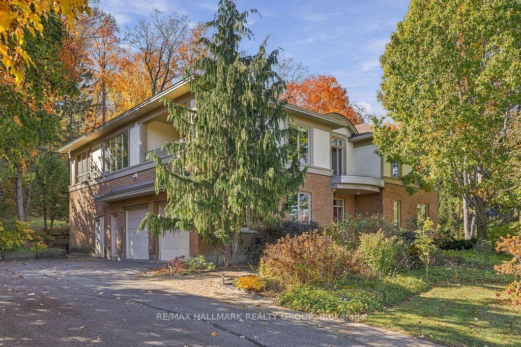 Photo 1 of 5 Oriole Drive, Ottawa, Rothwell Heights — HOMEH