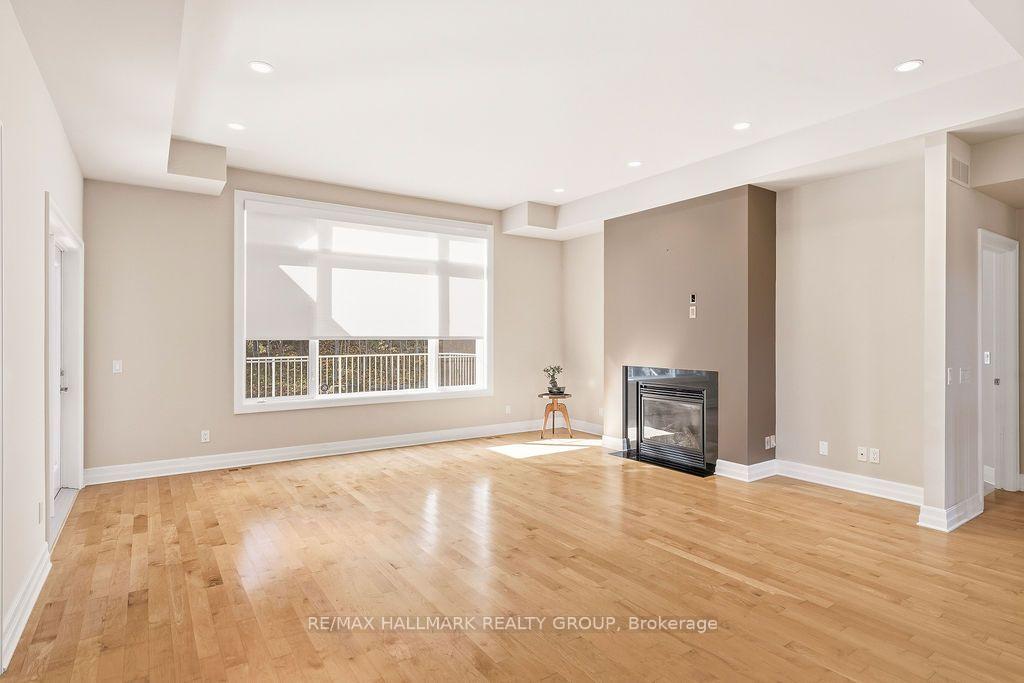 Photo 19 of 5 Oriole Drive, Ottawa, Rothwell Heights — HOMEH