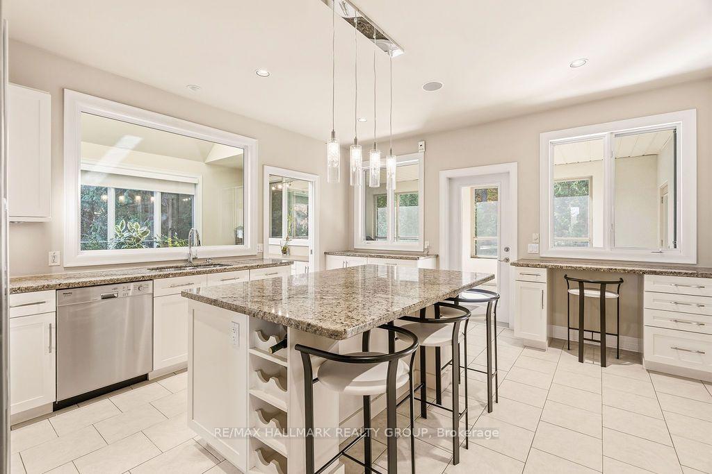 Photo 24 of 5 Oriole Drive, Ottawa, Rothwell Heights — HOMEH