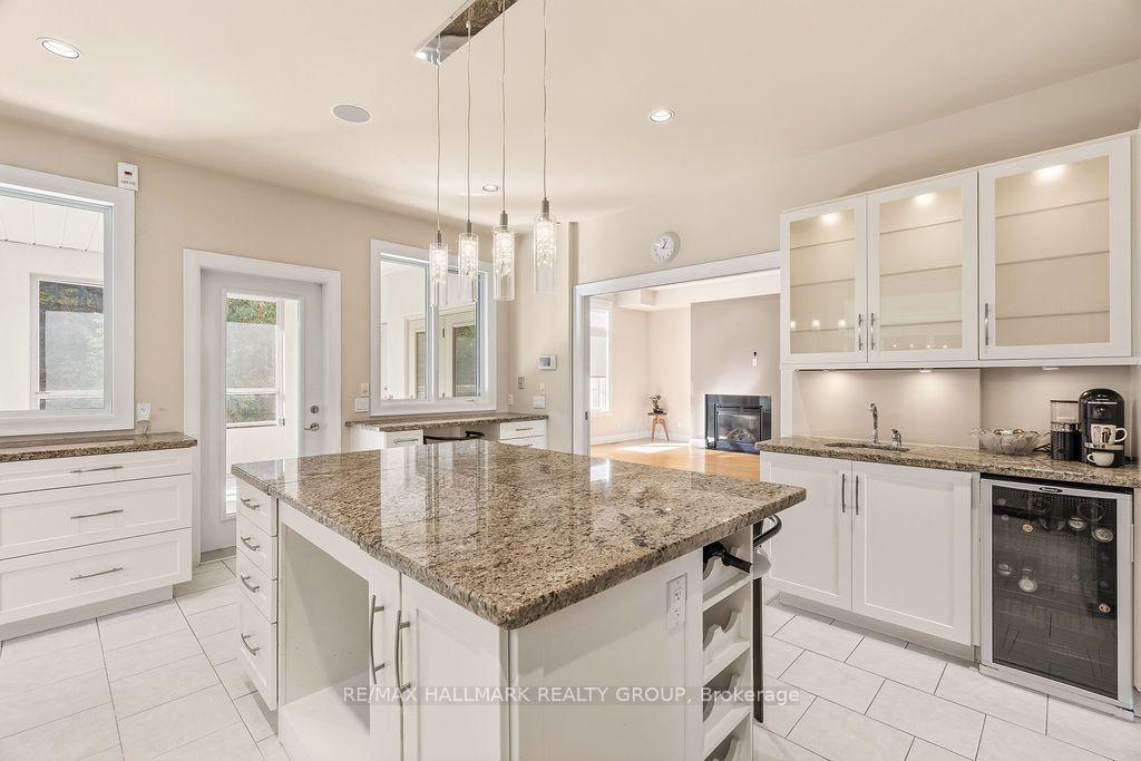 Photo 27 of 5 Oriole Drive, Ottawa, Rothwell Heights — HOMEH