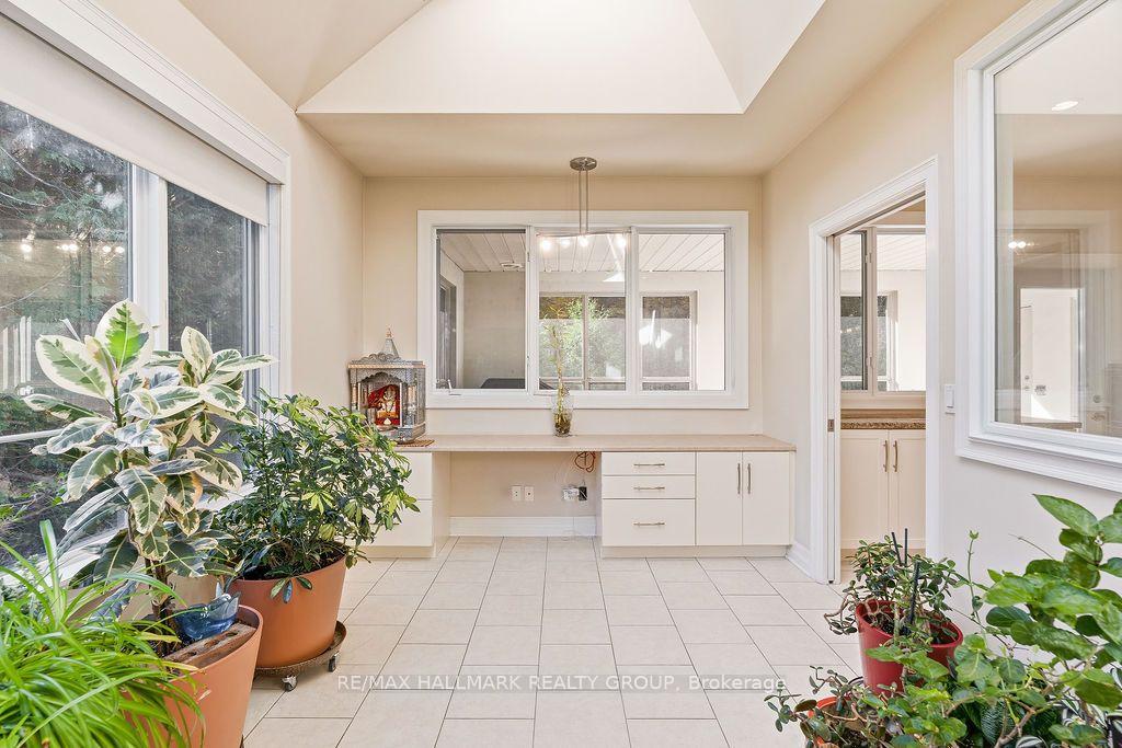 Photo 31 of 5 Oriole Drive, Ottawa, Rothwell Heights — HOMEH