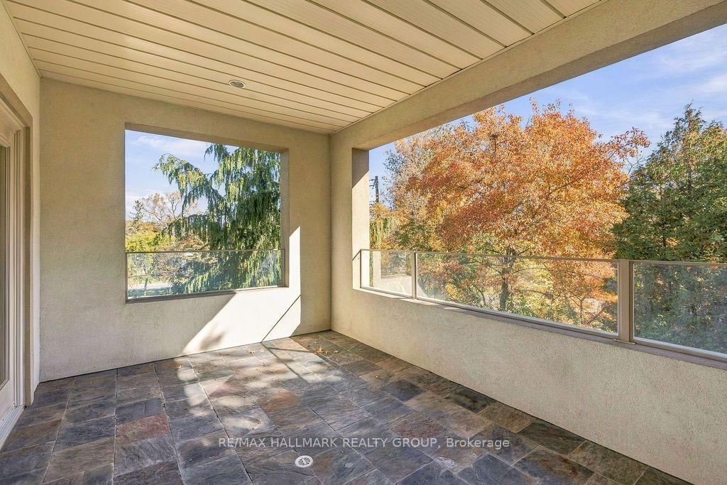 Photo 35 of 5 Oriole Drive, Ottawa, Rothwell Heights — HOMEH