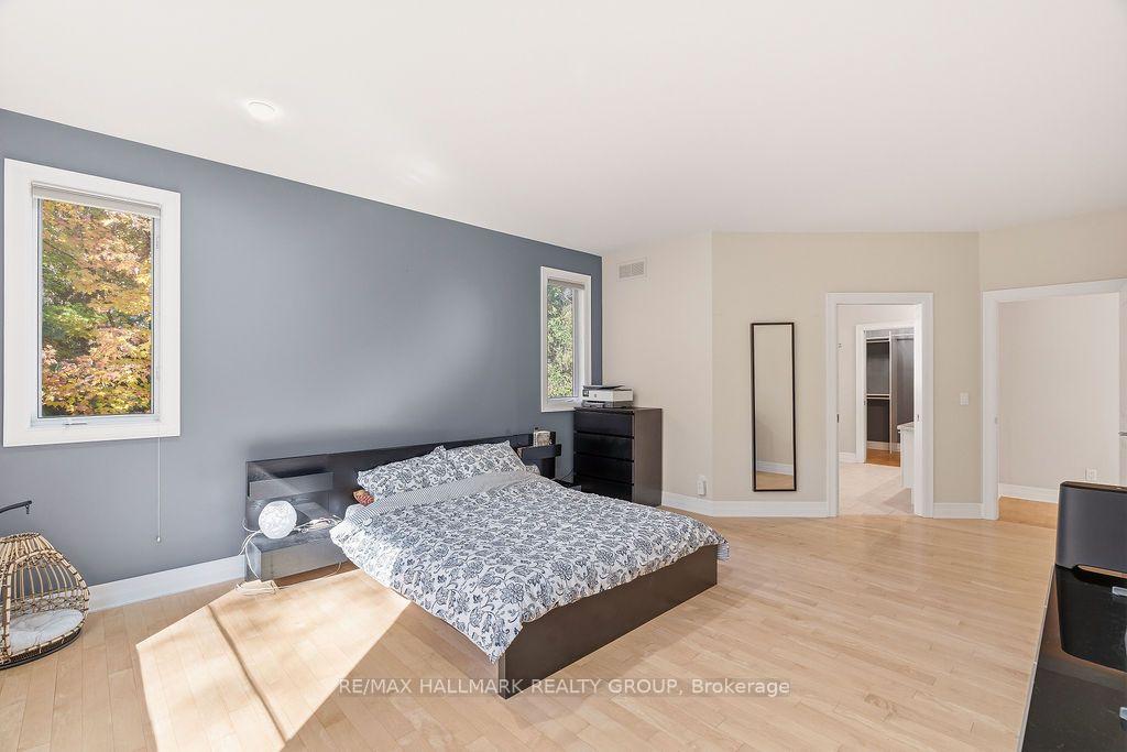 Photo 37 of 5 Oriole Drive, Ottawa, Rothwell Heights — HOMEH