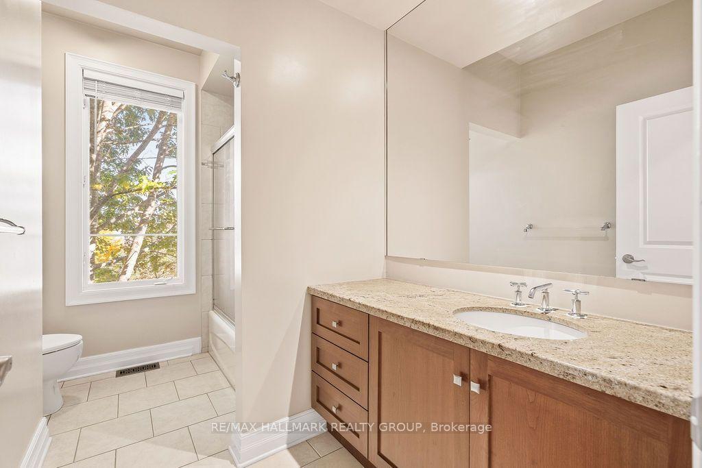Photo 43 of 5 Oriole Drive, Ottawa, Rothwell Heights — HOMEH