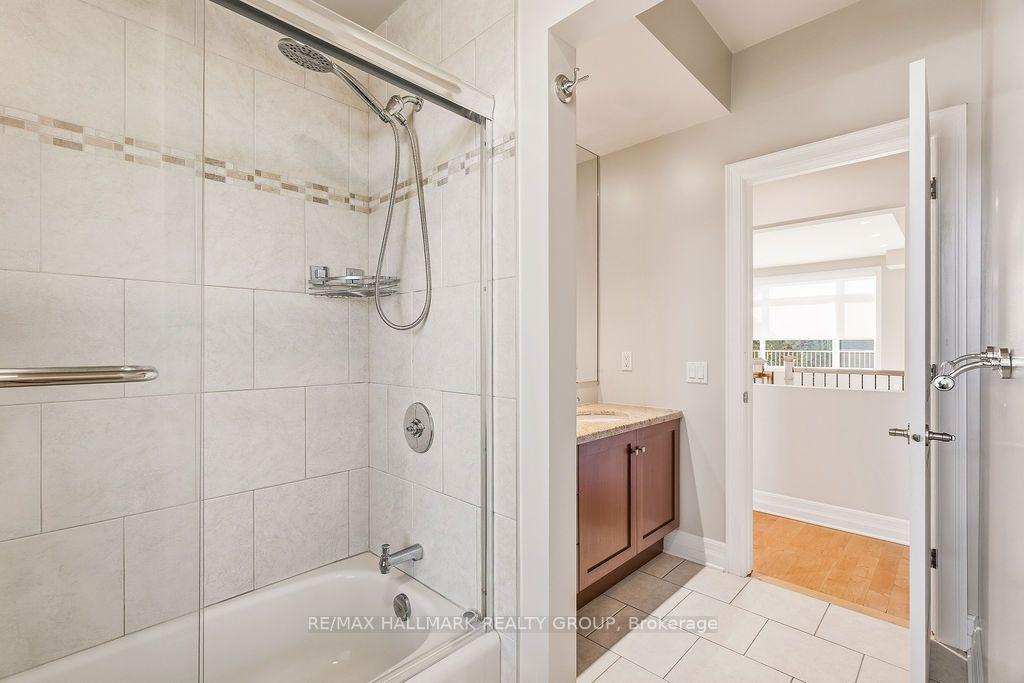 Photo 44 of 5 Oriole Drive, Ottawa, Rothwell Heights — HOMEH