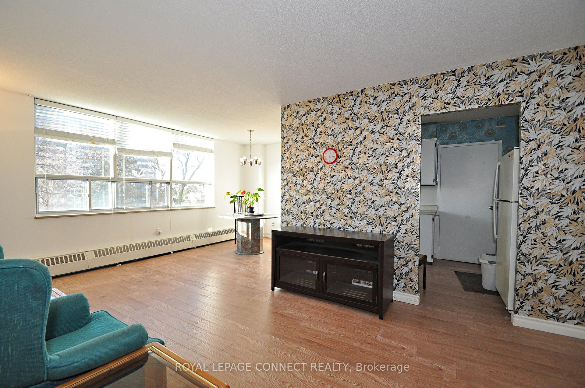 Photo 3 of Unit 206, 5 Parkway Forest Drive, North York, Henry Farm — HOMEH