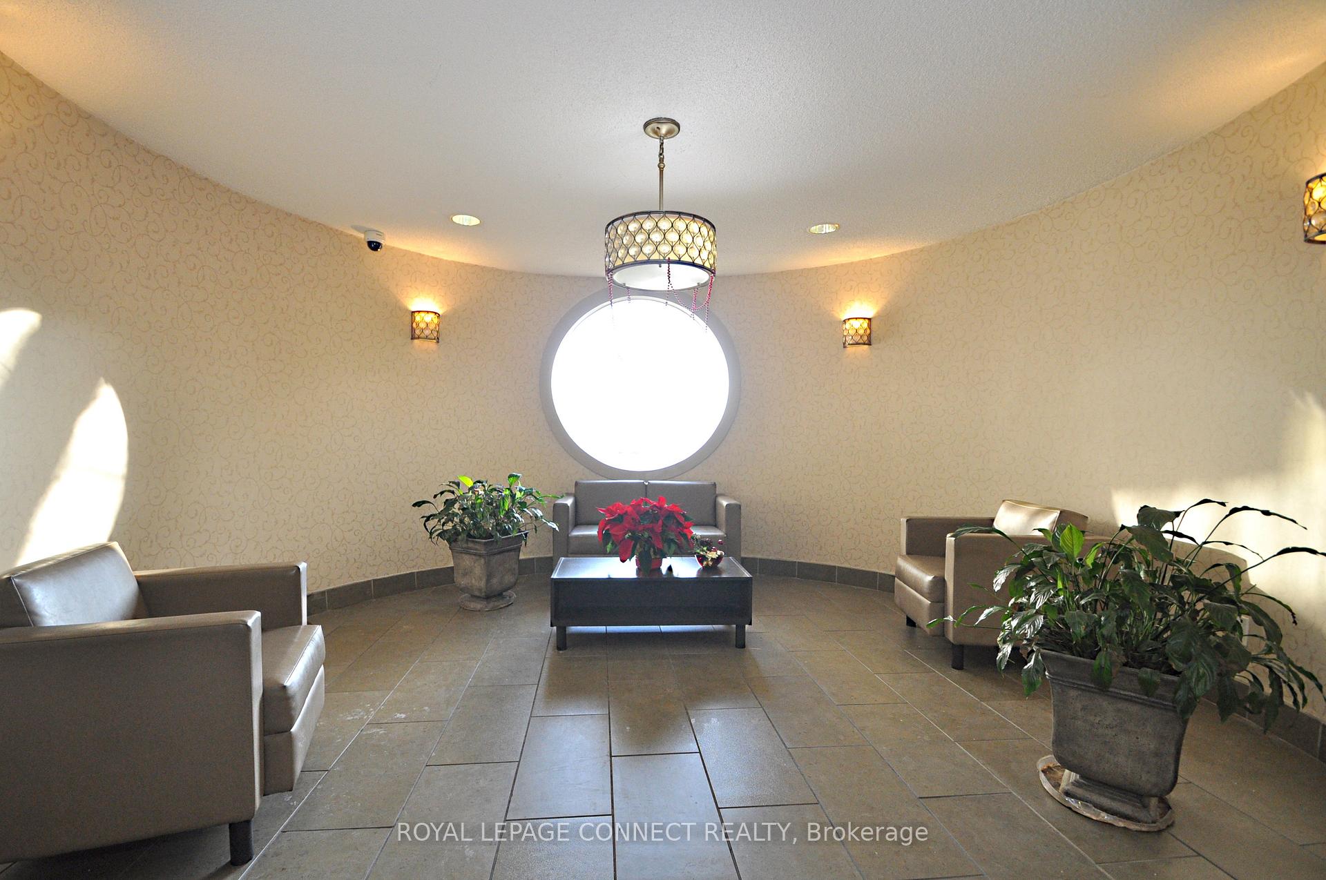Photo 7 of Unit 206, 5 Parkway Forest Drive, North York, Henry Farm — HOMEH