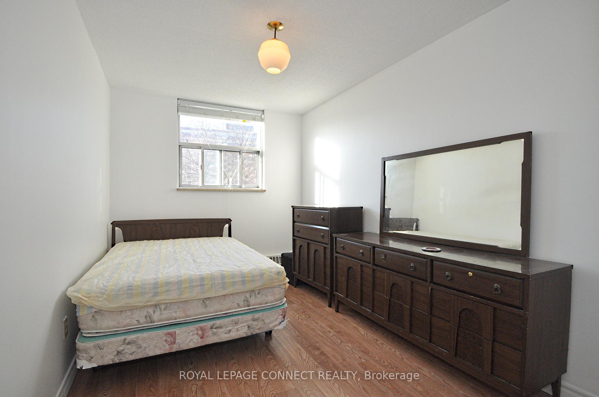 Photo 12 of Unit 206, 5 Parkway Forest Drive, North York, Henry Farm — HOMEH