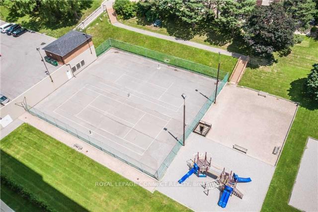 Photo 18 of Unit 206, 5 Parkway Forest Drive, North York, Henry Farm — HOMEH