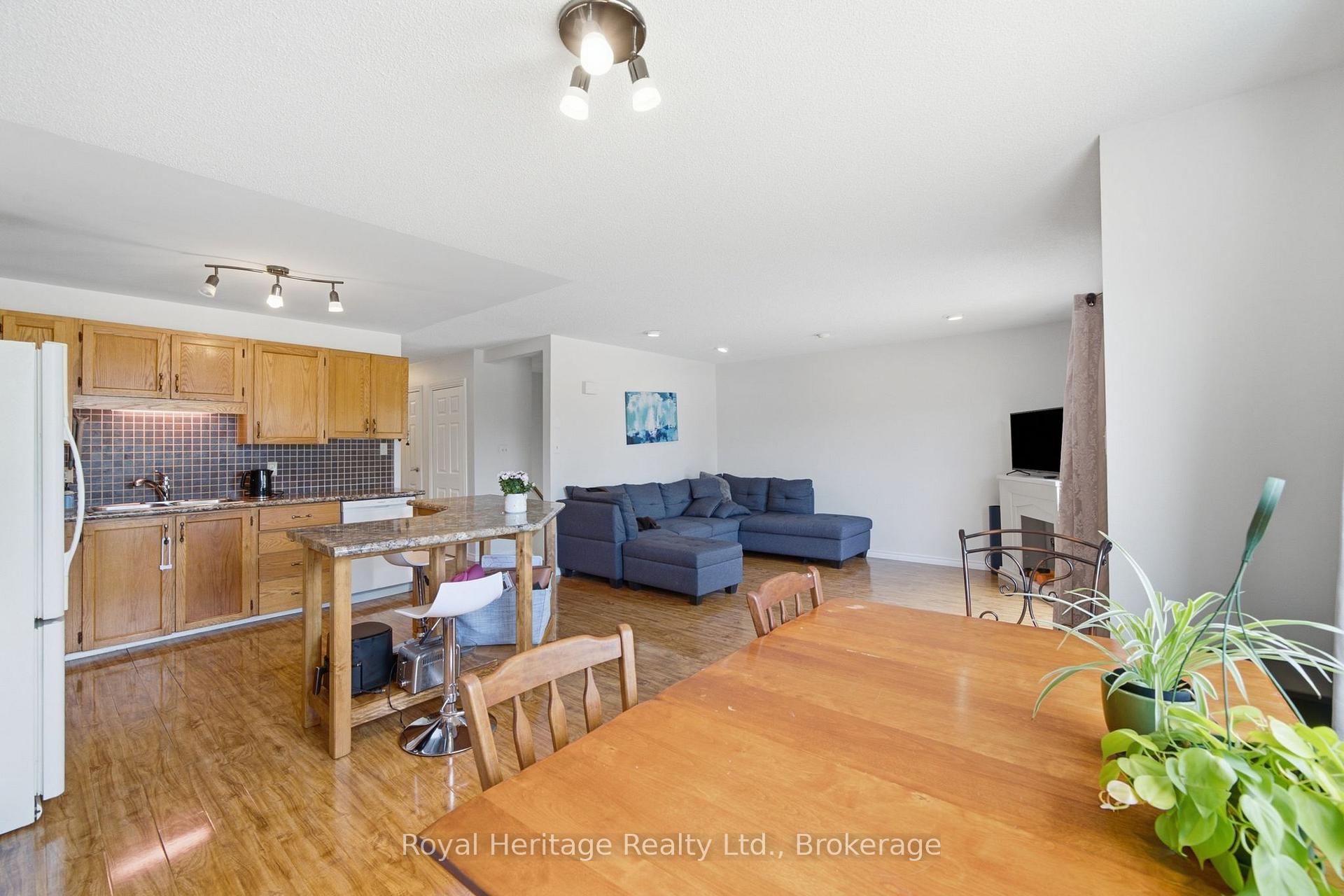 Photo 7 of 164 A Prince Edward Street, Brighton — HOMEH