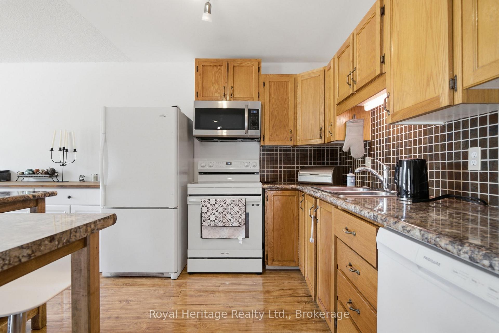 Photo 8 of 164 A Prince Edward Street, Brighton — HOMEH