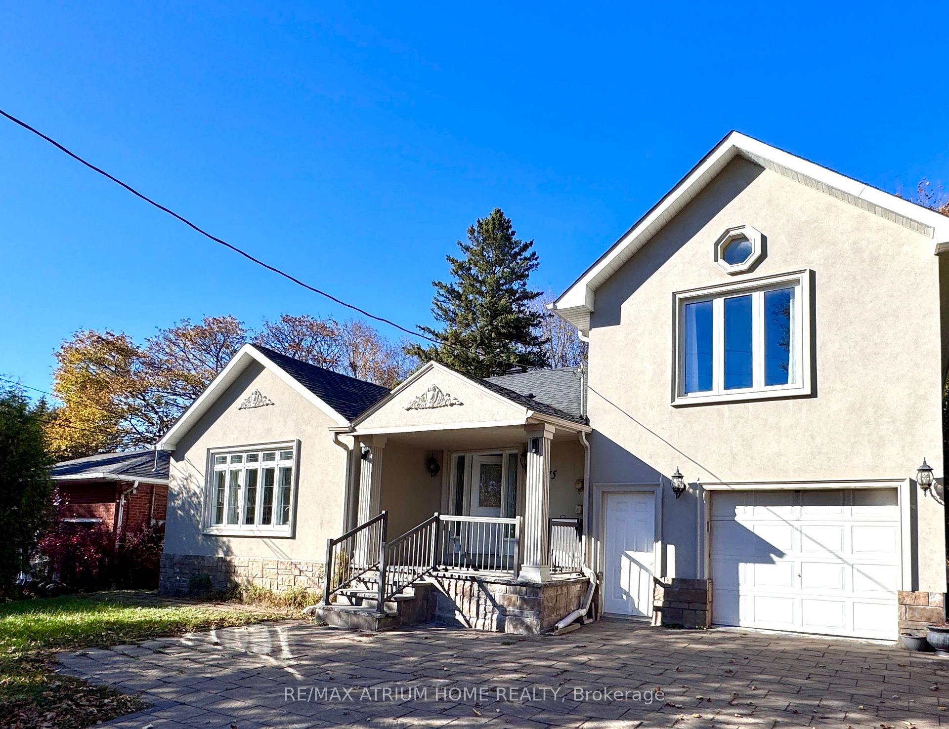 Front of 975 Gorham Street