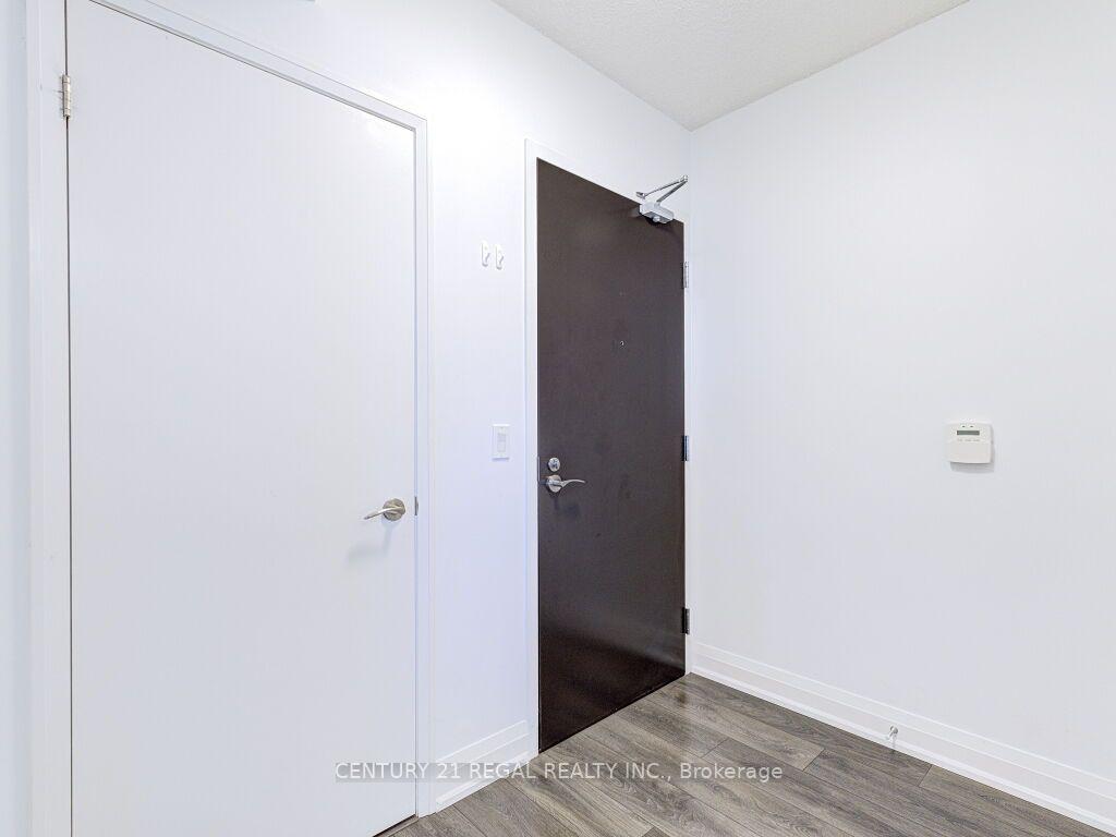 Photo 4 of Unit 1410, 9 Valhalla Inn Road, Etobicoke, Islington-City Centre West — HOMEH