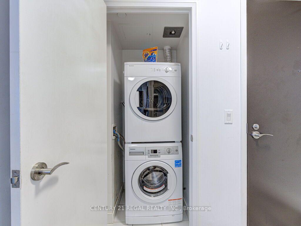 Photo 5 of Unit 1410, 9 Valhalla Inn Road, Etobicoke, Islington-City Centre West — HOMEH