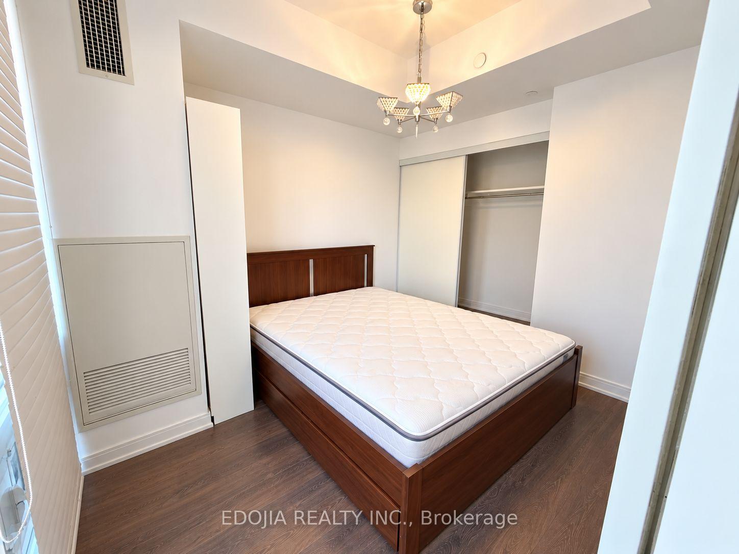 Photo 2 of Unit 1305, 42 Charles Street E, Toronto, Church-Yonge Corridor — HOMEH