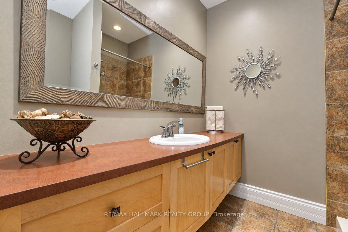 Photo 27 of 1496 Maxime Street, Ottawa, Pineview — HOMEH