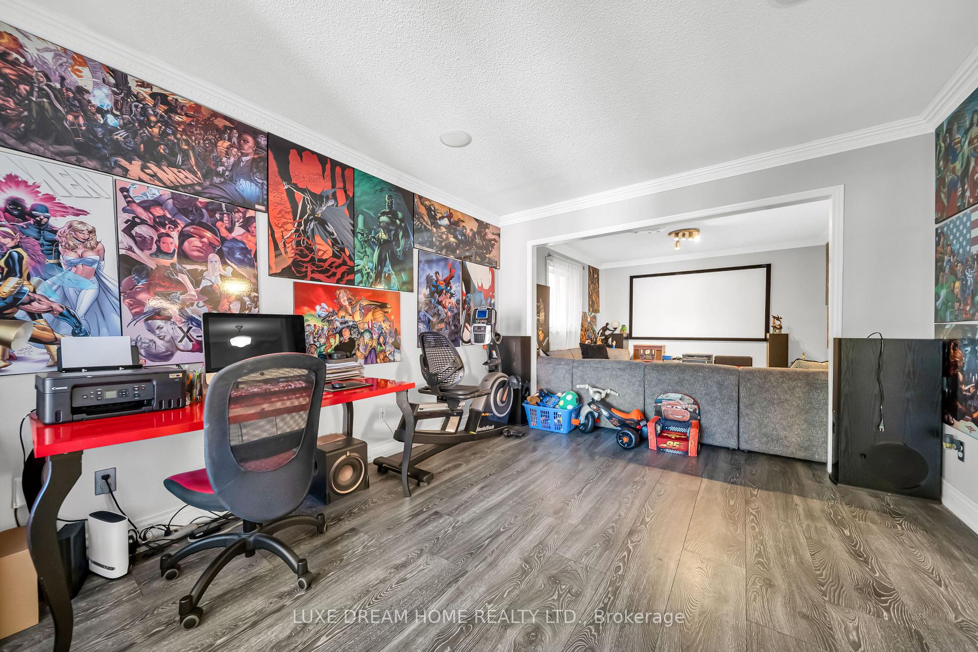 Photo 7 of 78 Governor Crescent, Vaughan, East Woodbridge — HOMEH