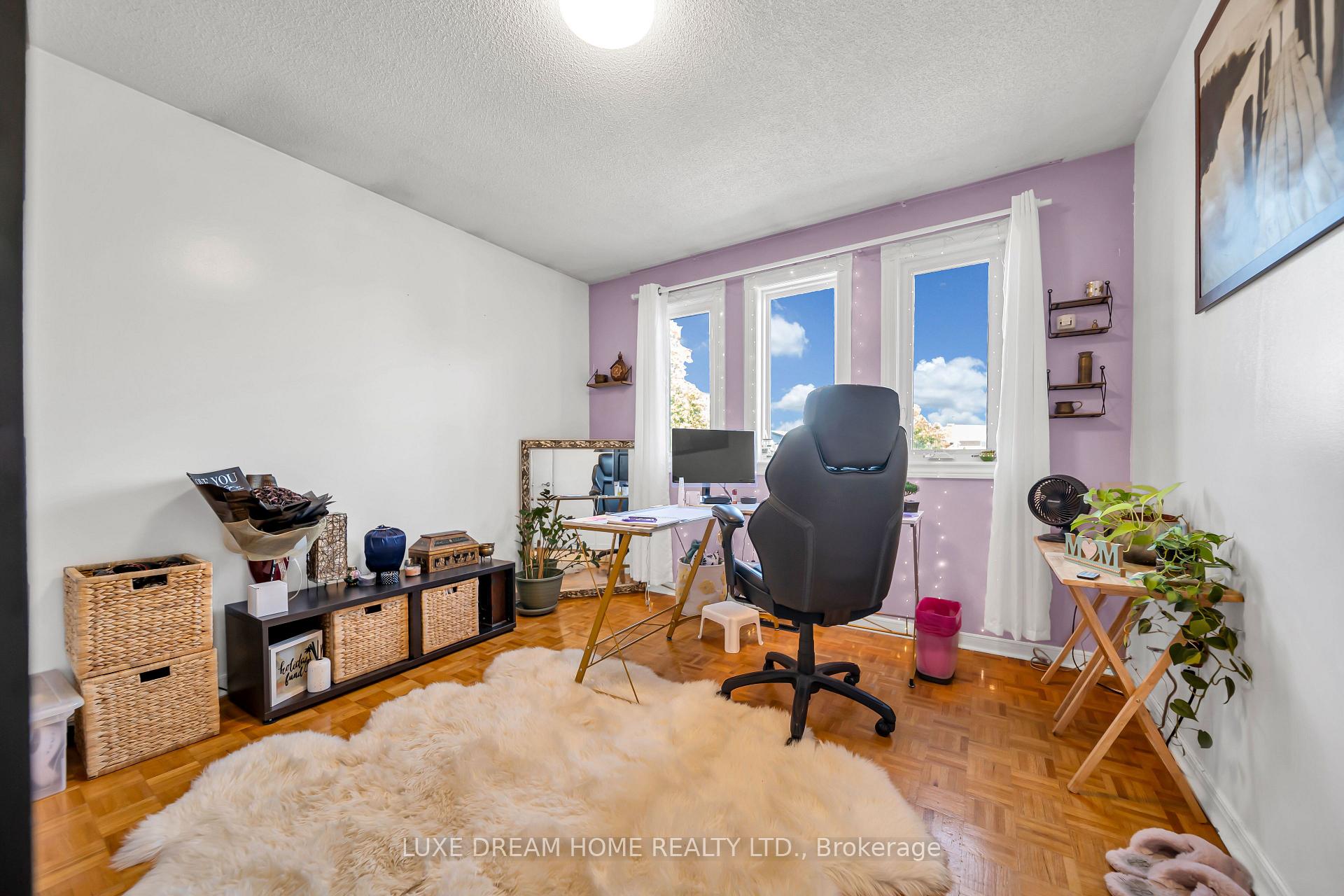 Photo 27 of 78 Governor Crescent, Vaughan, East Woodbridge — HOMEH
