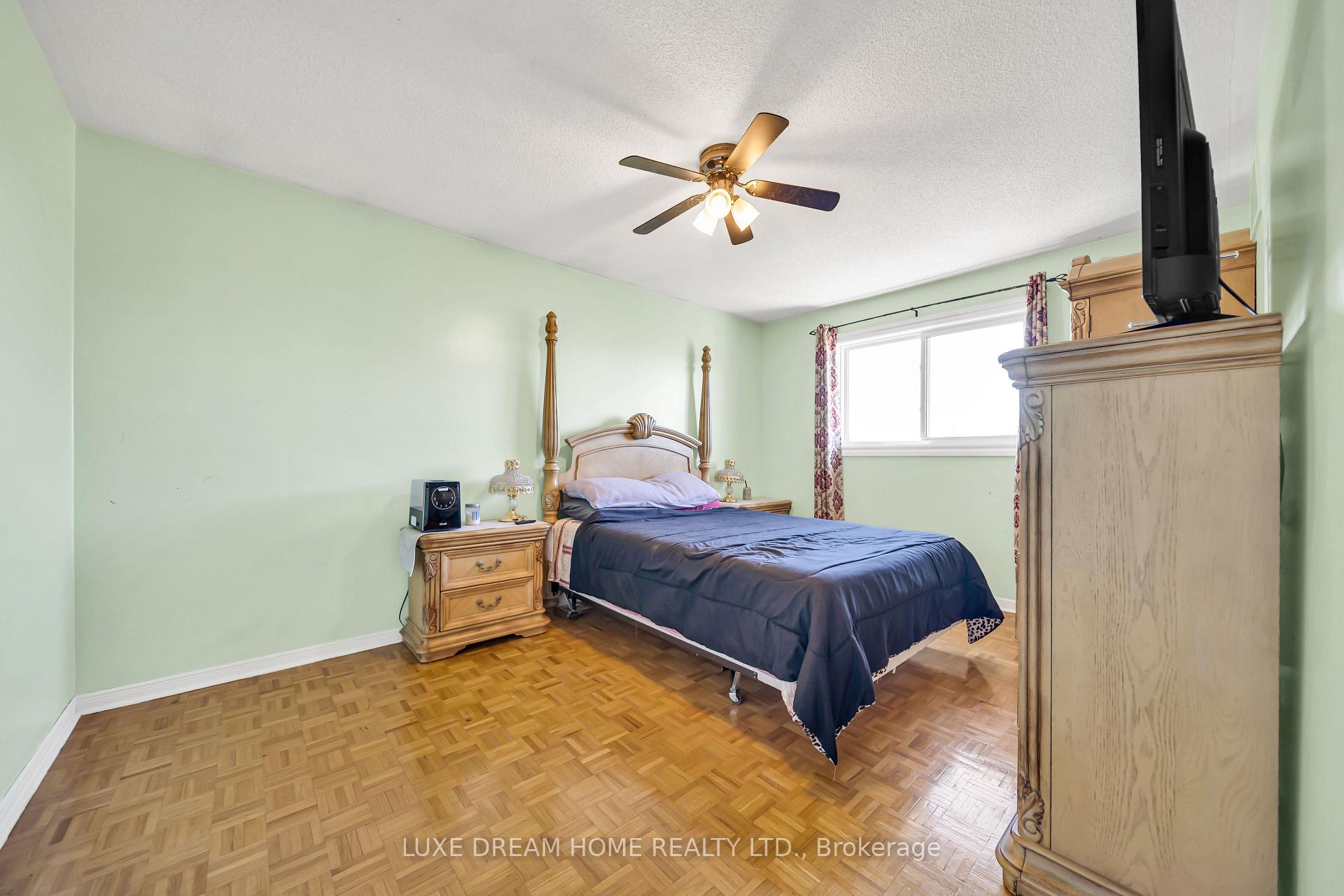 Photo 30 of 78 Governor Crescent, Vaughan, East Woodbridge — HOMEH