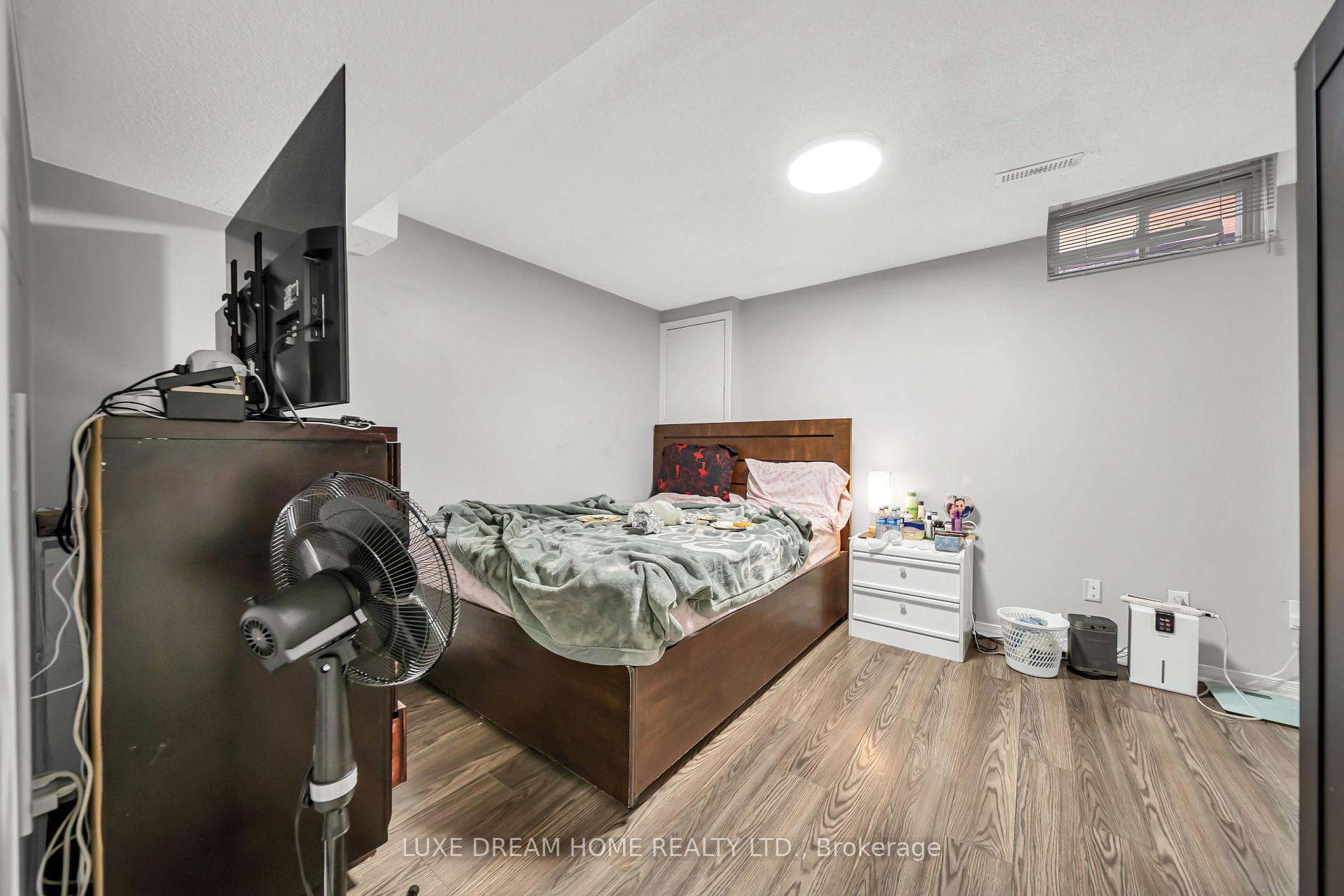 Photo 38 of 78 Governor Crescent, Vaughan, East Woodbridge — HOMEH