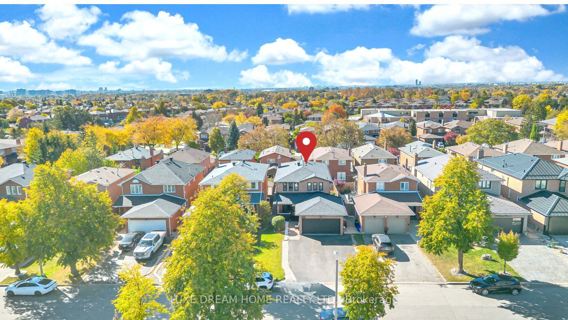 Photo 45 of 78 Governor Crescent, Vaughan, East Woodbridge — HOMEH