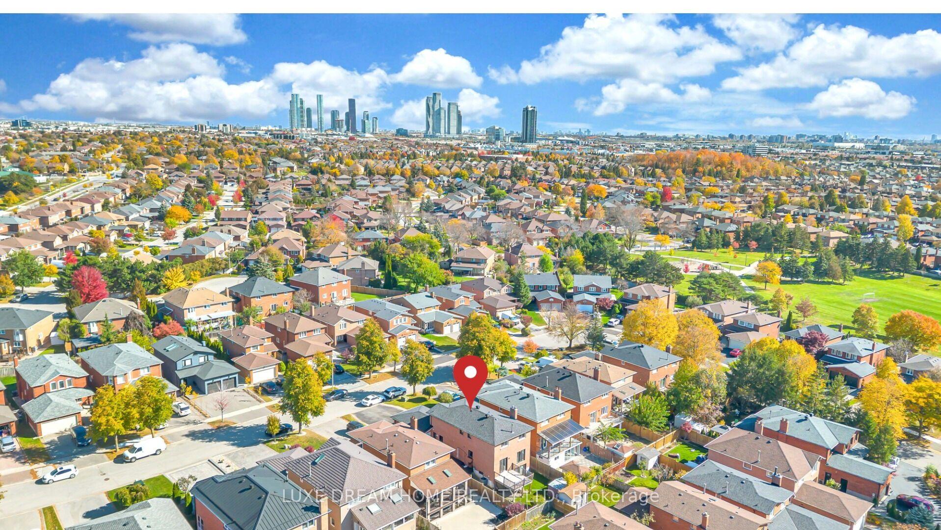 Photo 47 of 78 Governor Crescent, Vaughan, East Woodbridge — HOMEH
