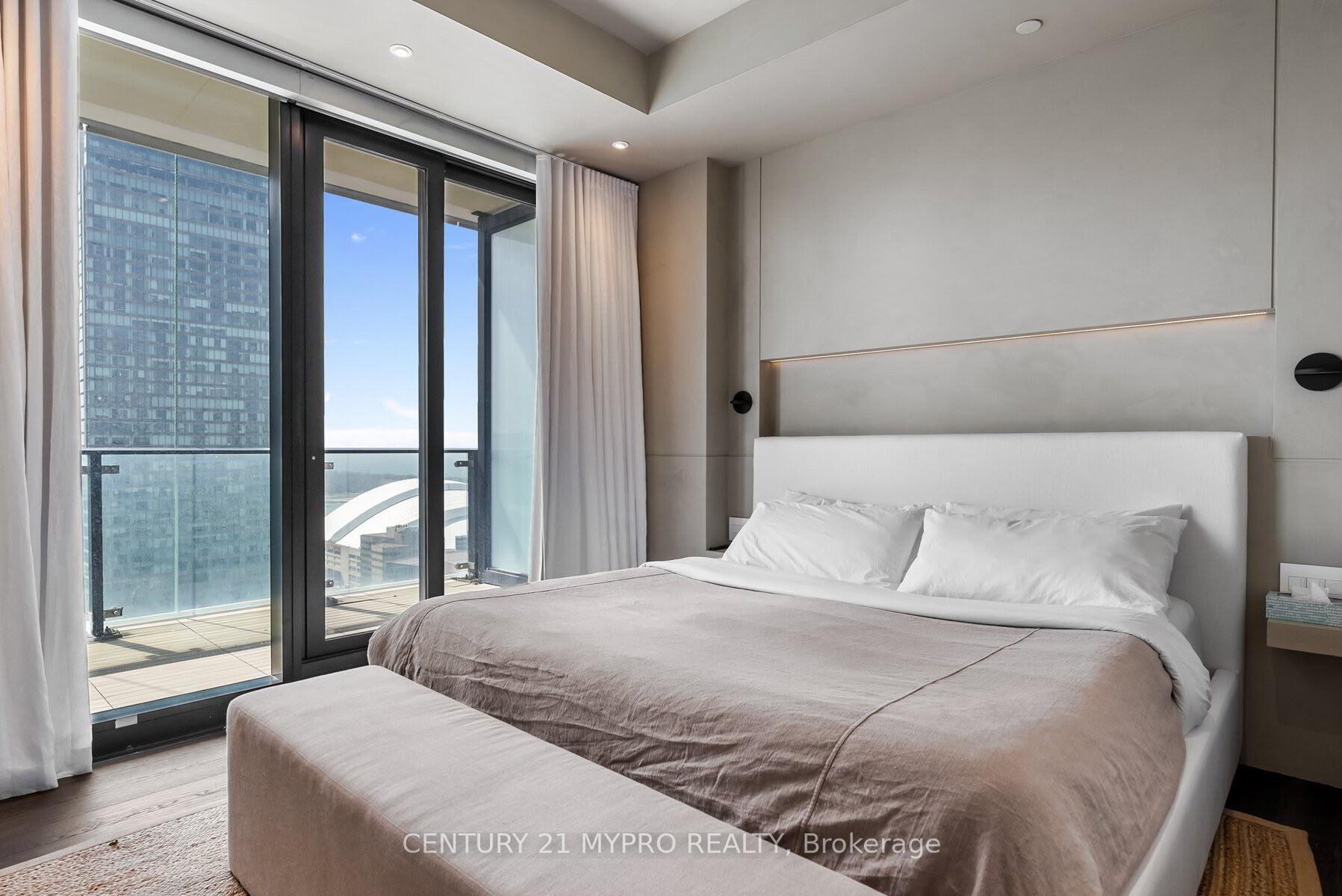 Photo 8 of Unit 3603, 224 King Street W, Toronto, Waterfront Communities — HOMEH